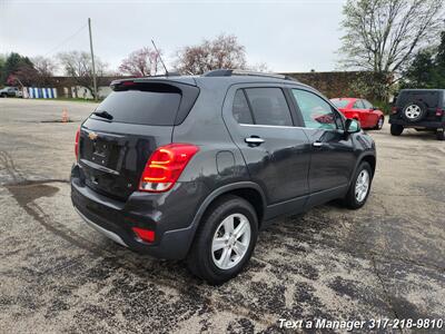 2018 Chevrolet Trax LT   - Photo 5 - Greenwood, IN 46142