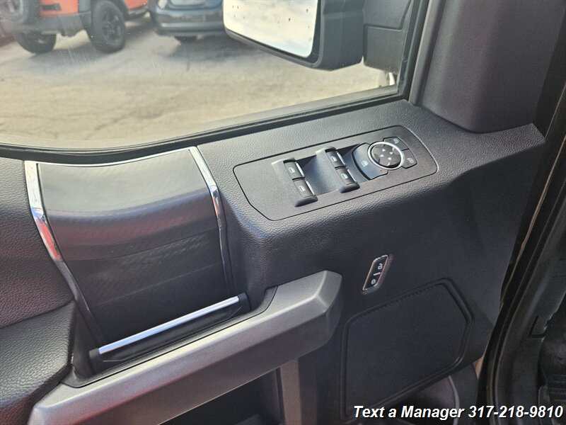 2019 Ford F-150 XLT - Photo 10 - Greenwood, IN 46142