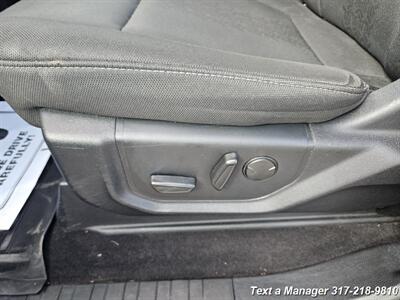 2019 Ford F-150 XLT - Photo 12 - Greenwood, IN 46142