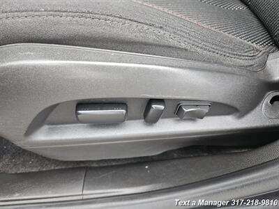 2015 Chevrolet Equinox LT   - Photo 13 - Greenwood, IN 46142