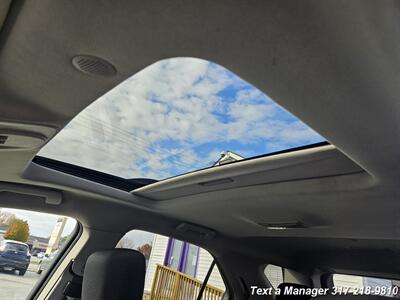 2015 Chevrolet Equinox LT - Photo 10 - Greenwood, IN 46142