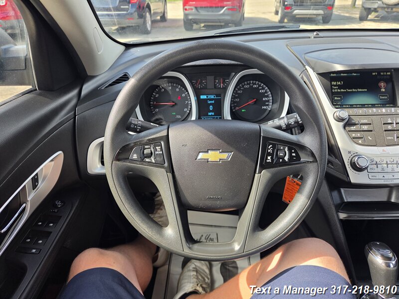 2017 Chevrolet Equinox LS - Photo 9 - Greenwood, IN 46142