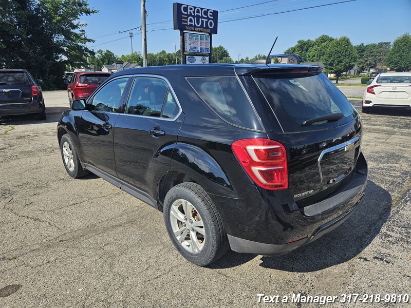 2017 Chevrolet Equinox LS - Photo 3 - Greenwood, IN 46142