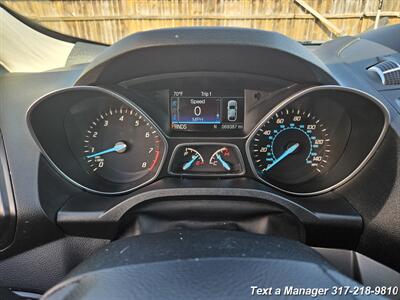 2016 Ford Escape SE   - Photo 14 - Greenwood, IN 46142
