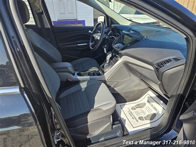 2016 Ford Escape SE   - Photo 27 - Greenwood, IN 46142