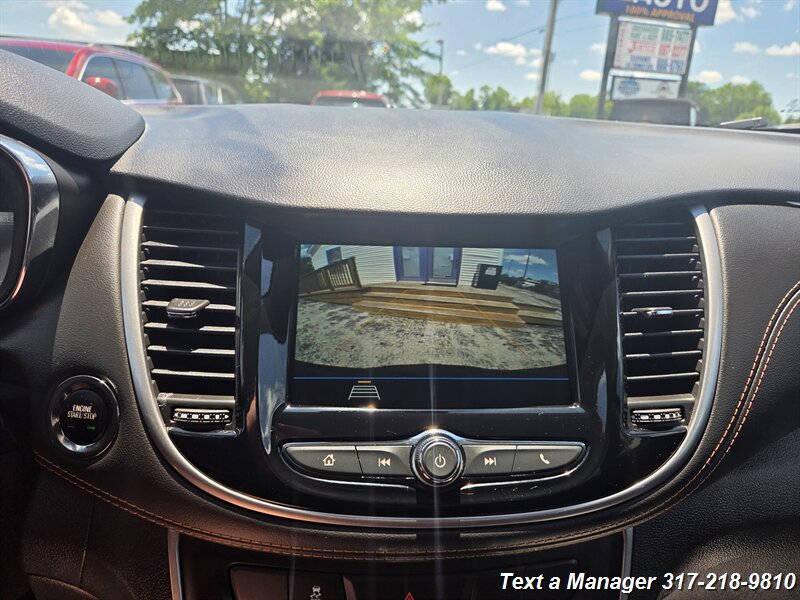 2019 Chevrolet Trax LT - Photo 15 - Greenwood, IN 46142