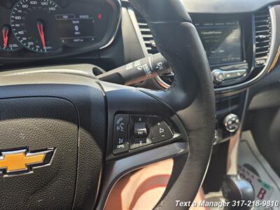 2019 Chevrolet Trax LT - Photo 11 - Greenwood, IN 46142