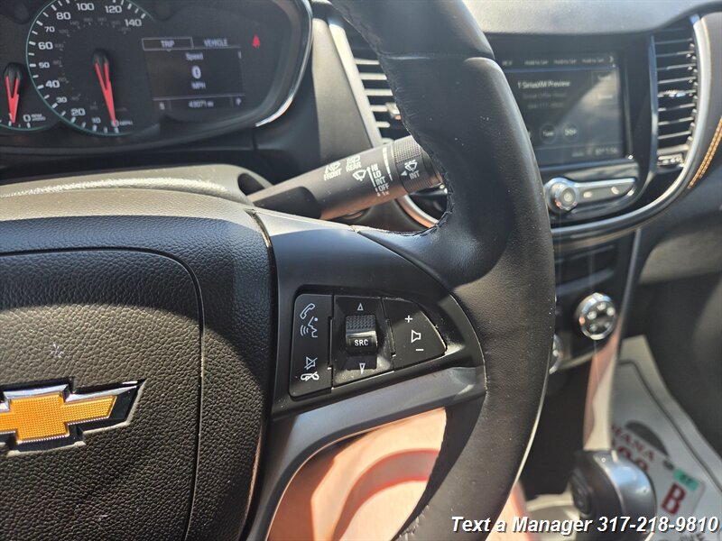 2019 Chevrolet Trax LT - Photo 11 - Greenwood, IN 46142