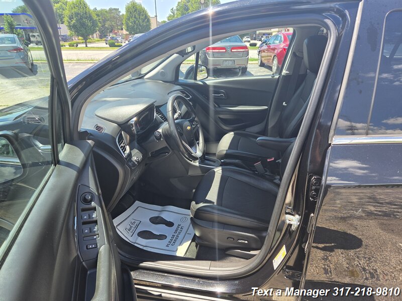 2019 Chevrolet Trax LT - Photo 17 - Greenwood, IN 46142