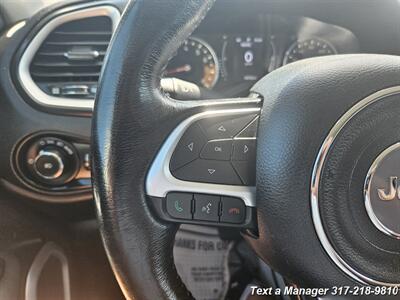 2018 Jeep Renegade Latitude   - Photo 15 - Greenwood, IN 46142