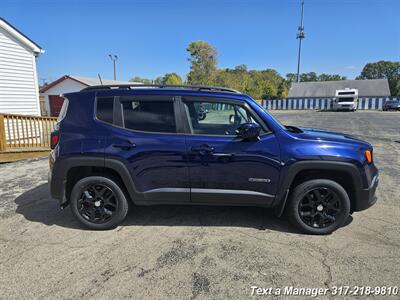 2018 Jeep Renegade Latitude   - Photo 6 - Greenwood, IN 46142