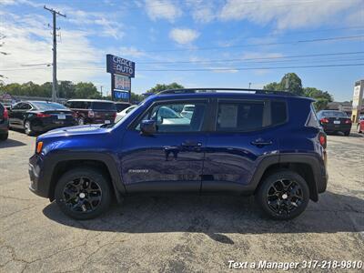 2018 Jeep Renegade Latitude   - Photo 2 - Greenwood, IN 46142