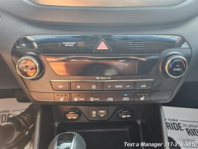 2017 Hyundai TUCSON Value   - Photo 21 - Greenwood, IN 46142