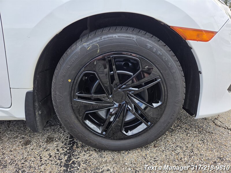 2016 Honda Civic LX - Photo 26 - Greenwood, IN 46142