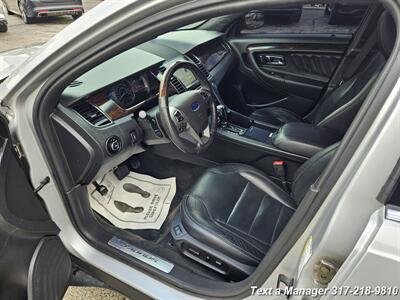 2017 Ford Taurus Limited - Photo 10 - Greenwood, IN 46142