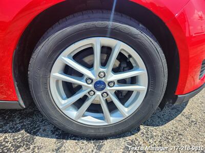 2015 Ford Focus SE   - Photo 26 - Greenwood, IN 46142