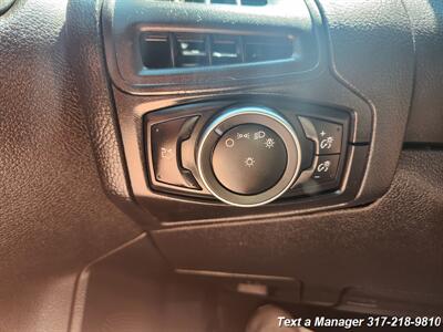 2015 Ford Focus SE   - Photo 14 - Greenwood, IN 46142