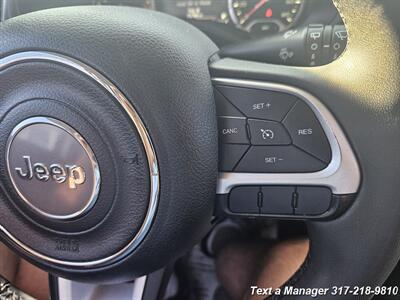 2021 Jeep Renegade Latitude   - Photo 15 - Greenwood, IN 46142