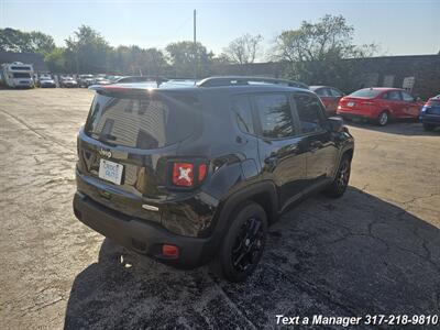 2021 Jeep Renegade Latitude   - Photo 5 - Greenwood, IN 46142
