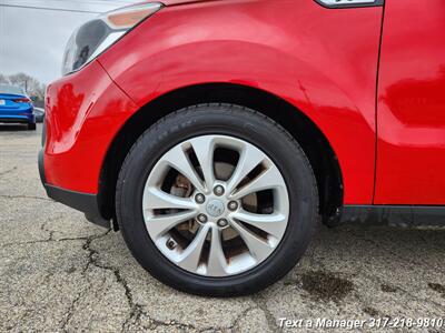 2014 Kia Soul +   - Photo 23 - Greenwood, IN 46142