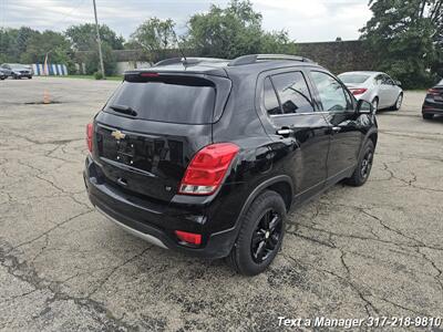 2020 Chevrolet Trax LT - Photo 5 - Greenwood, IN 46142