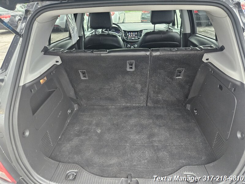 2020 Chevrolet Trax LT - Photo 23 - Greenwood, IN 46142