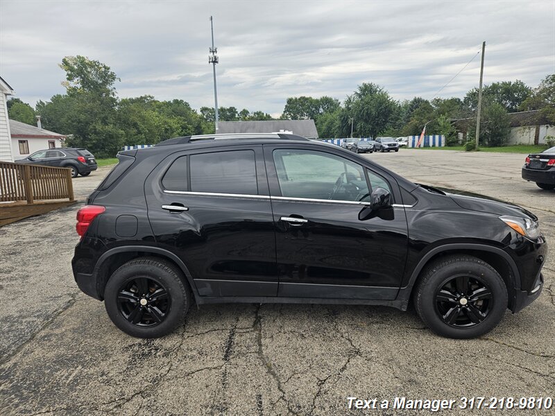 2020 Chevrolet Trax LT - Photo 6 - Greenwood, IN 46142