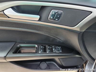 2018 Ford Fusion SE   - Photo 21 - Greenwood, IN 46142
