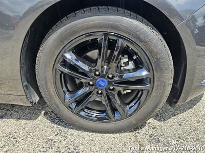 2018 Ford Fusion SE   - Photo 12 - Greenwood, IN 46142