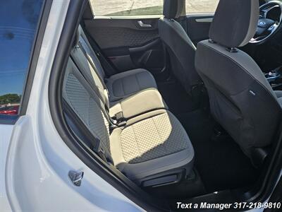 2020 Ford Escape SE   - Photo 27 - Greenwood, IN 46142