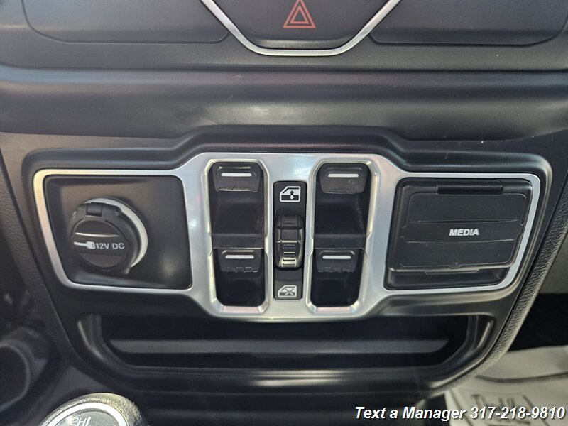 2018 Jeep Wrangler Unlimited Sport - Photo 20 - Greenwood, IN 46142