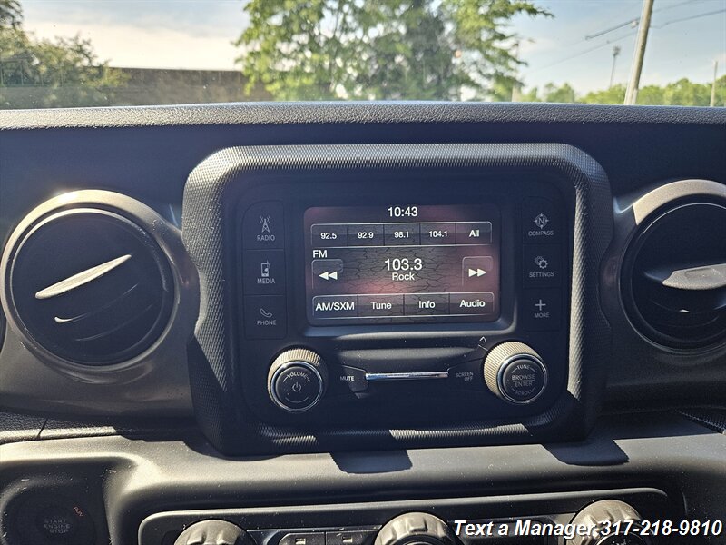 2018 Jeep Wrangler Unlimited Sport - Photo 17 - Greenwood, IN 46142