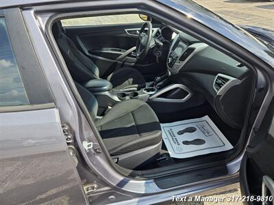 2015 Hyundai VELOSTER RE:FLEX   - Photo 23 - Greenwood, IN 46142