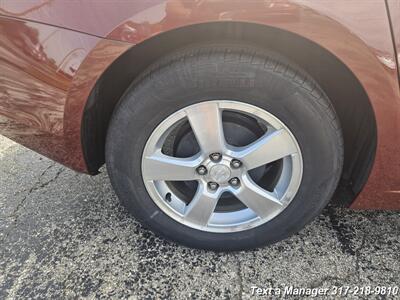 2012 Chevrolet Cruze LT   - Photo 11 - Greenwood, IN 46142