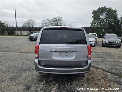 2015 Dodge Grand Caravan SE   - Photo 4 - Greenwood, IN 46142