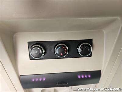 2015 Dodge Grand Caravan SE   - Photo 23 - Greenwood, IN 46142