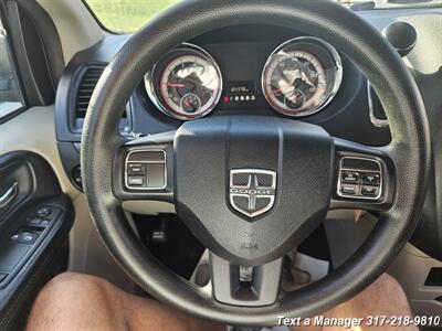 2015 Dodge Grand Caravan SE   - Photo 12 - Greenwood, IN 46142
