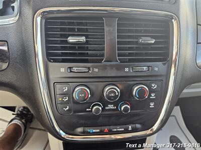 2015 Dodge Grand Caravan SE   - Photo 20 - Greenwood, IN 46142