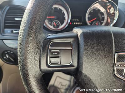 2015 Dodge Grand Caravan SE   - Photo 15 - Greenwood, IN 46142