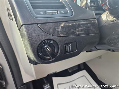 2015 Dodge Grand Caravan SE   - Photo 11 - Greenwood, IN 46142