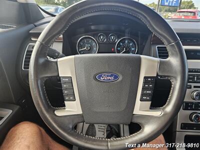 2012 Ford Flex SEL   - Photo 13 - Greenwood, IN 46142