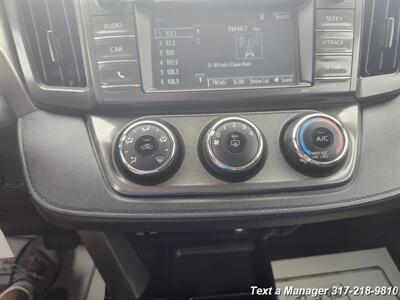 2015 Toyota RAV4 LE   - Photo 11 - Greenwood, IN 46142