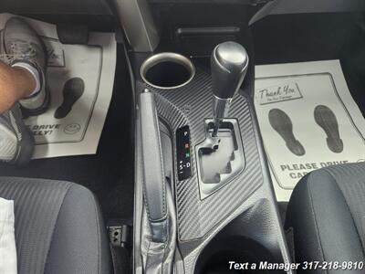 2015 Toyota RAV4 LE   - Photo 13 - Greenwood, IN 46142