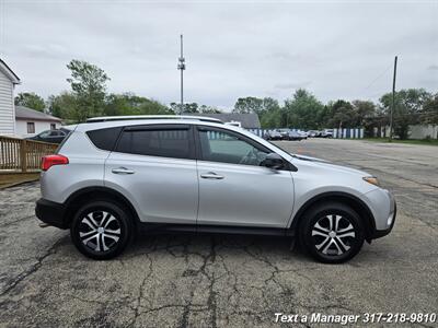 2015 Toyota RAV4 LE - Photo 6 - Greenwood, IN 46142