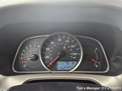 2015 Toyota RAV4 LE   - Photo 5 - Greenwood, IN 46142