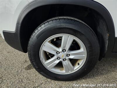 2017 Chevrolet Trax LS   - Photo 26 - Greenwood, IN 46142