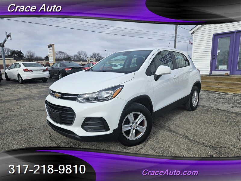 2017 Chevrolet Trax LS   - Photo 1 - Greenwood, IN 46142