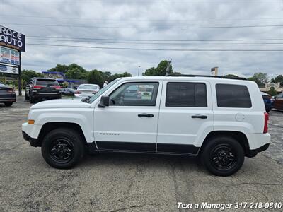 2017 Jeep Patriot Sport   - Photo 2 - Greenwood, IN 46142