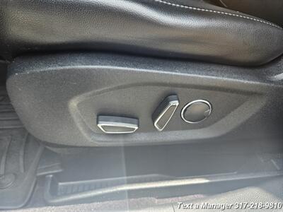 2017 Ford Edge Titanium - Photo 10 - Greenwood, IN 46142