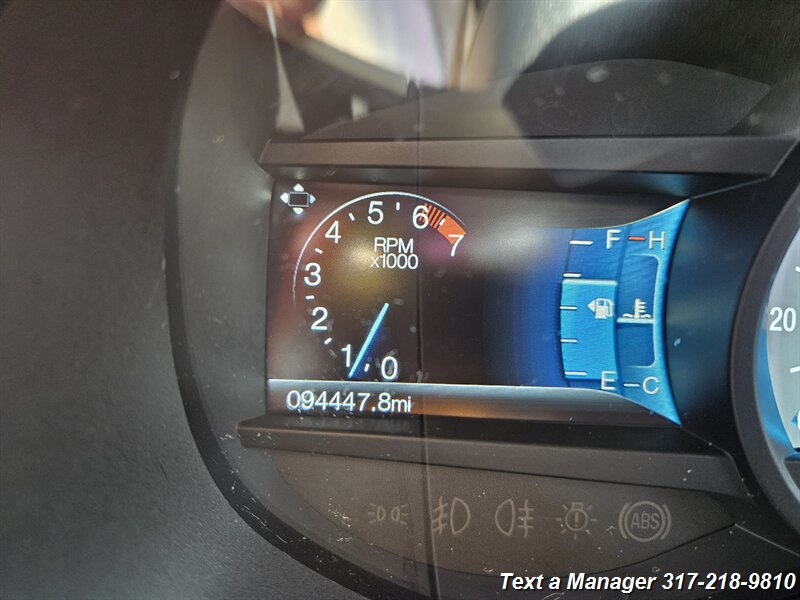 2017 Ford Edge Titanium - Photo 14 - Greenwood, IN 46142